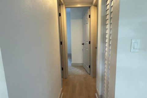 Villa ou maison à louer à Saint Petersburg, Floride: 3 chambres, 81.2 m2 № 1912455 - photo 15