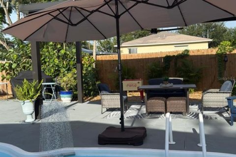 Villa ou maison à louer à Saint Petersburg, Floride: 3 chambres, 81.2 m2 № 1912455 - photo 19