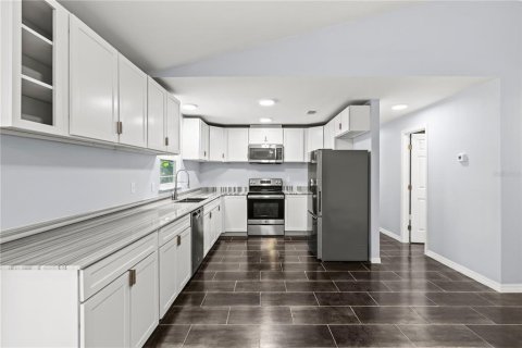 Villa ou maison à vendre à Sarasota, Floride: 3 chambres, 119.1 m2 № 2339447 - photo 19