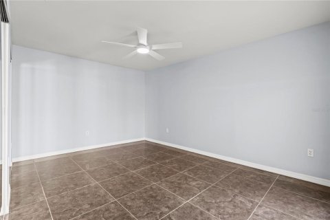 Villa ou maison à vendre à Sarasota, Floride: 3 chambres, 119.1 m2 № 2339447 - photo 24