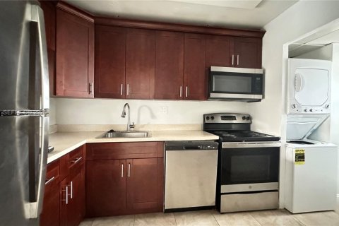 Copropriété à louer à Tamarac, Floride: 1 chambre, 69.68 m2 № 1991230 - photo 5