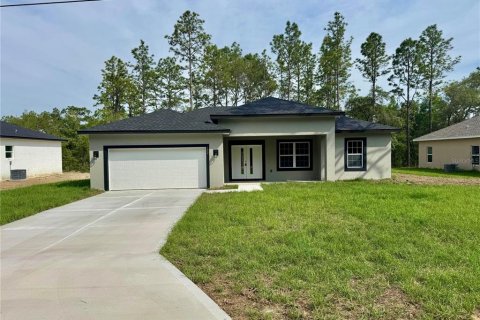 Villa ou maison à vendre à Citrus Springs, Floride: 3 chambres, 142.05 m2 № 1742913 - photo 2