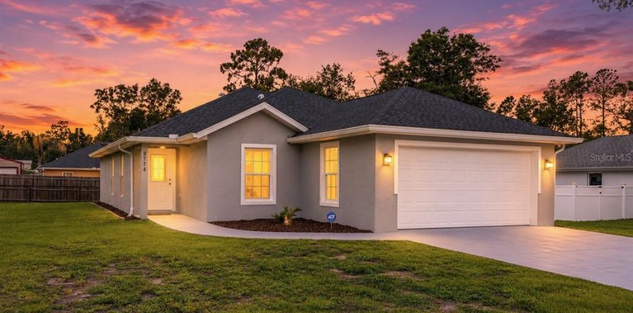 Villa ou maison à Summerfield, Floride 3 chambres, 149.85 m2 № 2196826