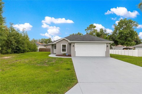 Villa ou maison à vendre à Summerfield, Floride: 3 chambres, 149.85 m2 № 2196826 - photo 2