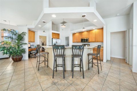 House in Punta Gorda, Florida 3 bedrooms, 211.54 sq.m. № 1567766 - photo 25
