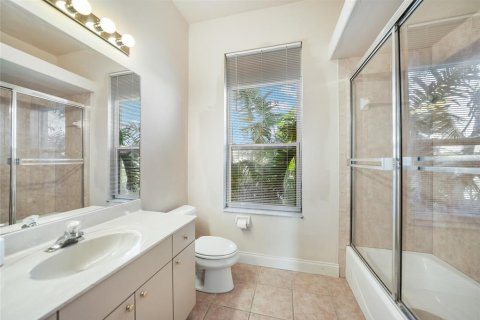 House in Punta Gorda, Florida 3 bedrooms, 211.54 sq.m. № 1567766 - photo 5
