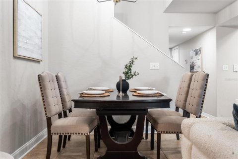 Condominio en alquiler en Gainesville, Florida, 2 dormitorios, 121.42 m2 № 1901795 - foto 13