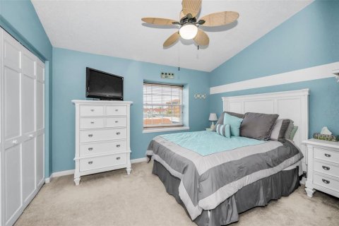 Townhouse in Indian Shores, Florida 3 bedrooms, 138.24 sq.m. № 1900449 - photo 20