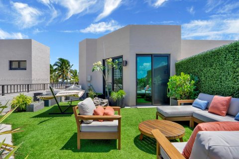 Touwnhouse à louer à Key Biscayne, Floride: 4 chambres, 285.67 m2 № 1896603 - photo 27