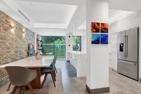 Touwnhouse à louer à Key Biscayne, Floride: 4 chambres, 285.67 m2 № 1896603 - photo 10