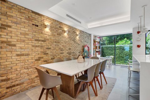 Touwnhouse à louer à Key Biscayne, Floride: 4 chambres, 285.67 m2 № 1896603 - photo 13