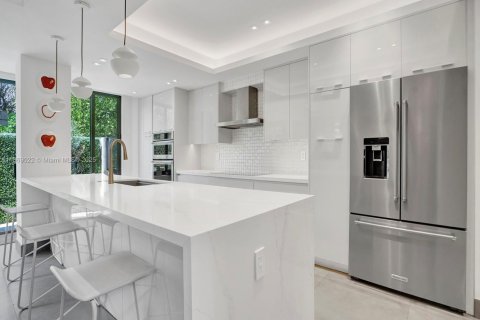 Touwnhouse à louer à Key Biscayne, Floride: 4 chambres, 285.67 m2 № 1896603 - photo 12