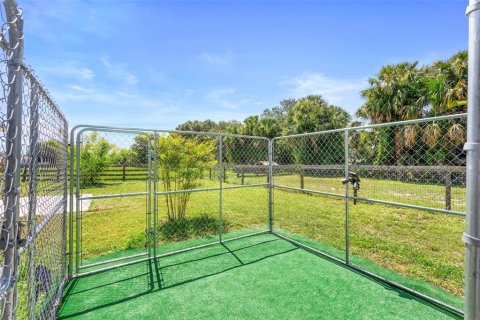 Casa en venta en Geneva, Florida, 3 dormitorios, 307.79 m2 № 1914987 - foto 28