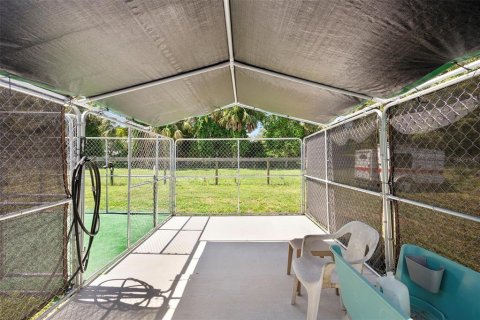 Casa en venta en Geneva, Florida, 3 dormitorios, 307.79 m2 № 1914987 - foto 27