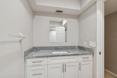 Casa en venta en Temple Terrace, Florida, 4 dormitorios, 202.16 m2 № 2129951 - foto 22