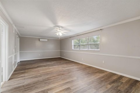 Casa en venta en Temple Terrace, Florida, 4 dormitorios, 202.16 m2 № 2129951 - foto 9