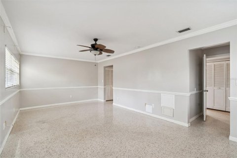 Casa en venta en Temple Terrace, Florida, 4 dormitorios, 202.16 m2 № 2129951 - foto 18
