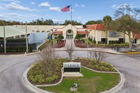 Casa en venta en Temple Terrace, Florida, 4 dormitorios, 202.16 m2 № 2129951 - foto 29