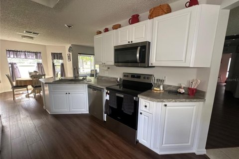 Villa ou maison à vendre à Ocala, Floride: 2 chambres, 140.93 m2 № 2214865 - photo 9
