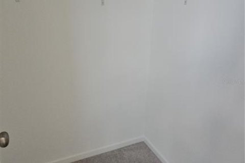 Townhouse in Davenport, Florida 3 bedrooms, 128.02 sq.m. № 2213591 - photo 24