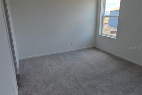 Townhouse in Davenport, Florida 3 bedrooms, 128.02 sq.m. № 2213591 - photo 22