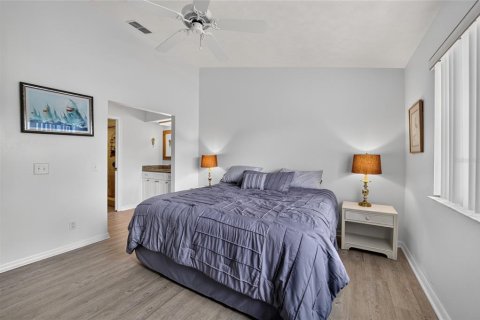Condo in Crystal River, Florida, 3 bedrooms № 2203483 - photo 23