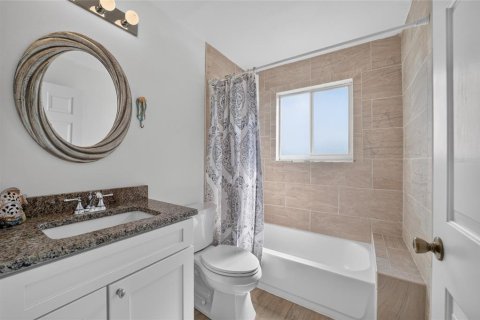 Condo in Crystal River, Florida, 3 bedrooms № 2203483 - photo 30