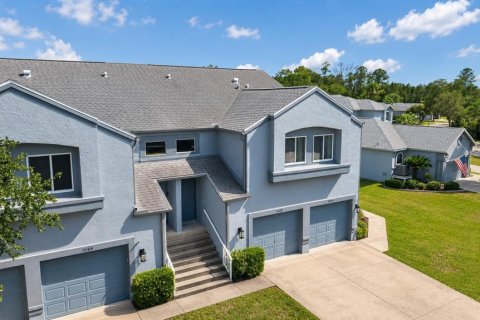 Condo in Crystal River, Florida, 3 bedrooms № 2203483 - photo 3