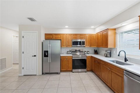 Casa en venta en Clearwater, Florida, 3 dormitorios, 124.3 m2 № 2420017 - foto 7