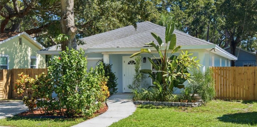Casa en Clearwater, Florida 3 dormitorios, 124.3 m2 № 2420017