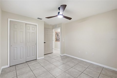 Casa en venta en Clearwater, Florida, 3 dormitorios, 124.3 m2 № 2420017 - foto 9
