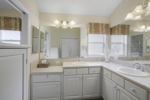 Casa en venta en The Villages, Florida, 3 dormitorios, 179.02 m2 № 1898963 - foto 29