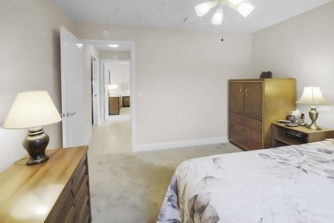 Casa en venta en The Villages, Florida, 3 dormitorios, 179.02 m2 № 1898963 - foto 12