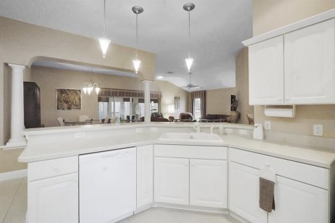 Casa en venta en The Villages, Florida, 3 dormitorios, 179.02 m2 № 1898963 - foto 8