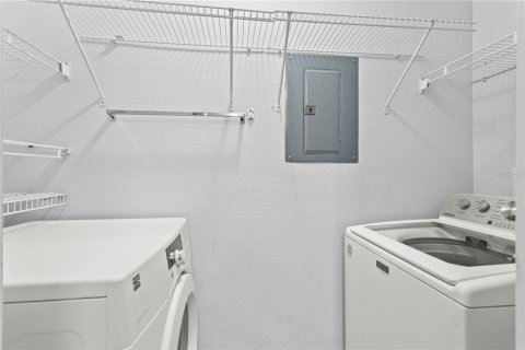 Copropriété à vendre à Orlando, Floride: 3 chambres, 119.47 m2 № 1737105 - photo 24