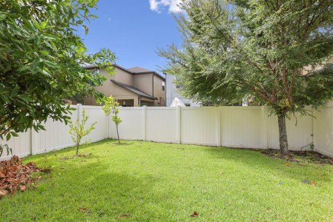Villa ou maison à louer à Brandon, Floride: 4 chambres, 195.93 m2 № 2405468 - photo 6