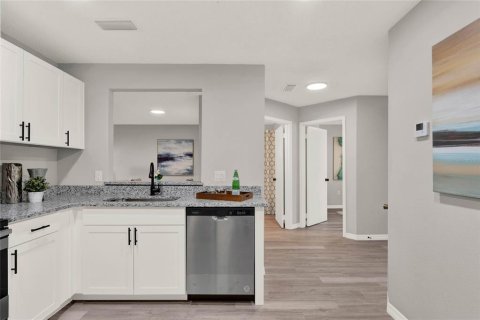 Condo in Kissimmee, Florida, 2 bedrooms  № 1873125 - photo 3