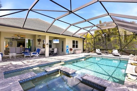 House in Bradenton, Florida 3 bedrooms, 209.96 sq.m. № 2239110 - photo 8