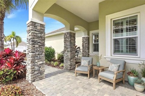 House in Bradenton, Florida 3 bedrooms, 209.96 sq.m. № 2239110 - photo 7