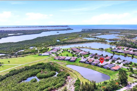 House in Bradenton, Florida 3 bedrooms, 209.96 sq.m. № 2239110 - photo 6