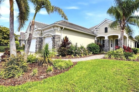 House in Bradenton, Florida 3 bedrooms, 209.96 sq.m. № 2239110 - photo 3