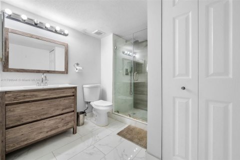 Condo in Weston, Florida, 2 bedrooms  № 1867533 - photo 18