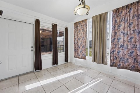 Villa ou maison à vendre à Deltona, Floride: 3 chambres, 120.59 m2 № 2419335 - photo 23