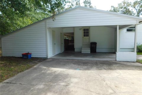 Villa ou maison à louer à Gainesville, Floride: 3 chambres, 95.88 m2 № 2148875 - photo 16