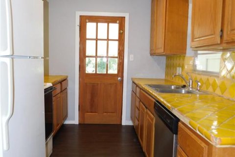 Villa ou maison à louer à Gainesville, Floride: 3 chambres, 95.88 m2 № 2148875 - photo 6