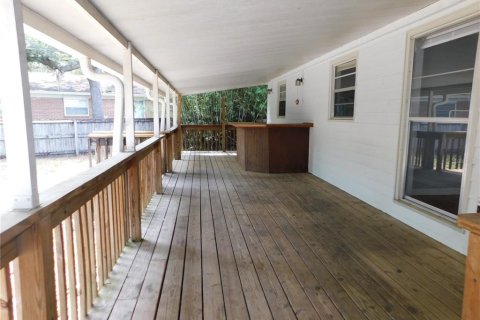 Villa ou maison à louer à Gainesville, Floride: 3 chambres, 95.88 m2 № 2148875 - photo 18