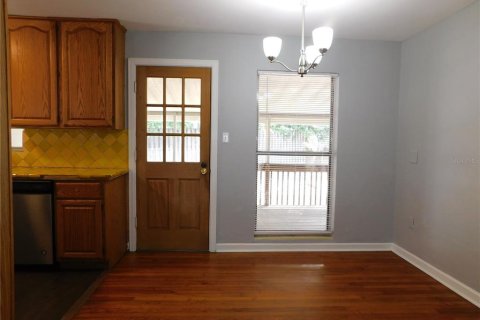 Villa ou maison à louer à Gainesville, Floride: 3 chambres, 95.88 m2 № 2148875 - photo 5