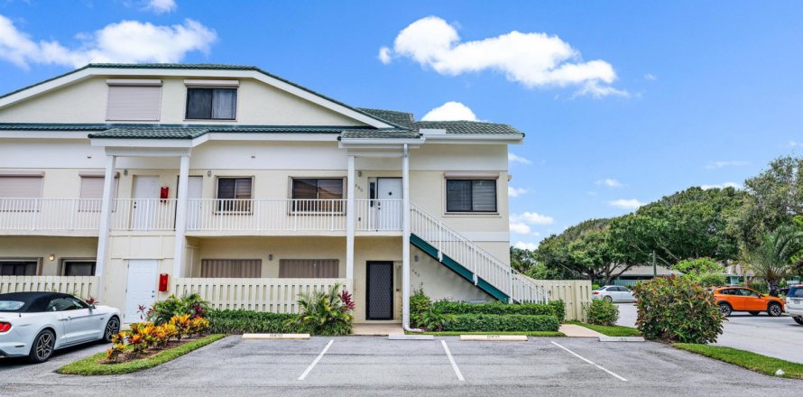 Condominio en Jupiter, Florida, 3 dormitorios  № 1172390