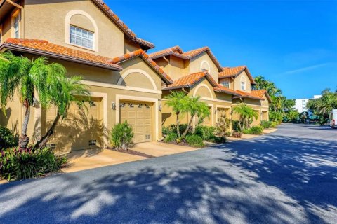 Condo in Osprey, Florida, 2 bedrooms  № 1905117 - photo 1