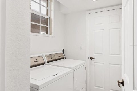 Condo in Osprey, Florida, 2 bedrooms  № 1905117 - photo 23